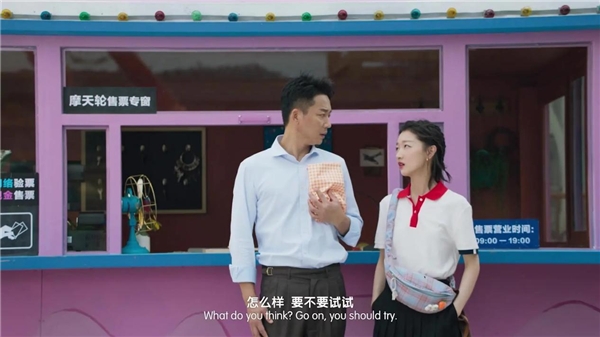 52岁身材管理巨匠刘奕君,与比音勒芬演绎时装大片再现“背影杀”