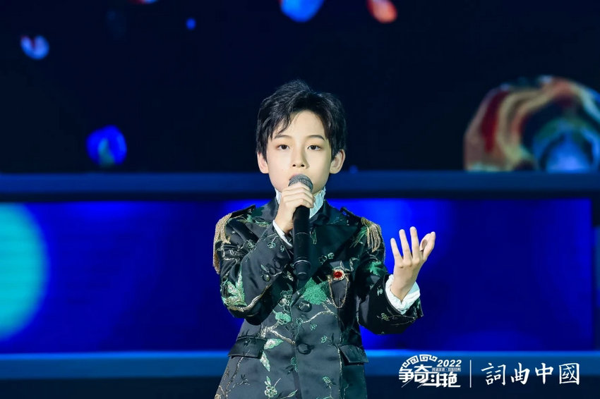 追逐梦想的励志少年郭博弈：唱歌、演戏便是我的生命