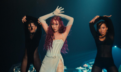 芯竹XENZU冲破规则的单曲JELLY果冻上线