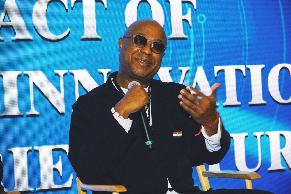 全球视听科技论坛在洛杉矶举办