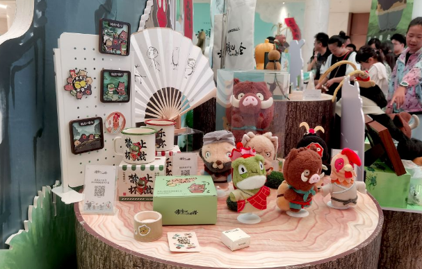 “电影＋”点燃暑期文旅消费热潮