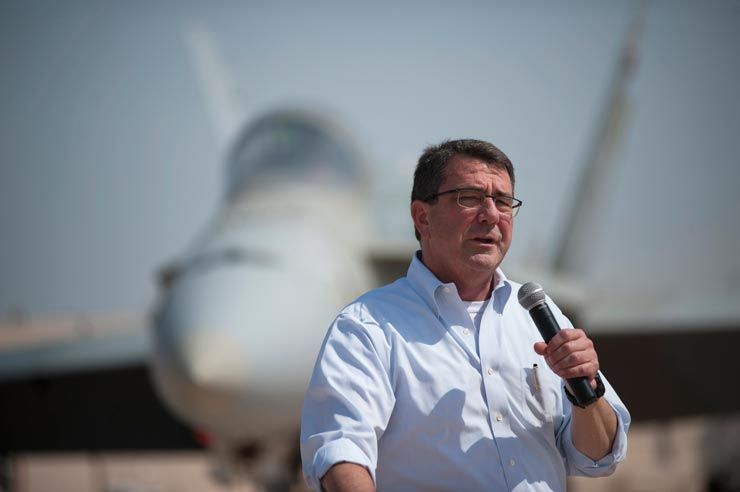 资料图:美国国防部长 阿什顿·卡特