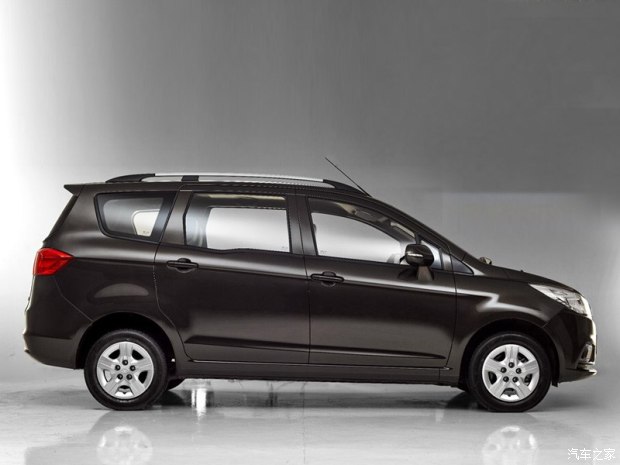 预计5万起/或年底上市 潍柴英致727官图