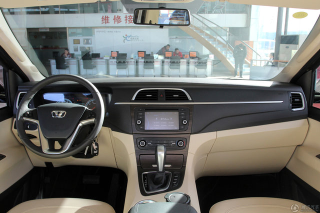 2015款 华颂7 2.0t at旗舰型