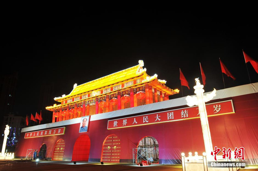 lights tested on tiananmen gate replica