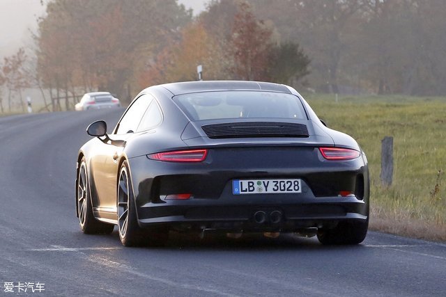 保时捷911 r日内瓦车展首发 限量600台