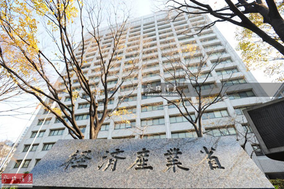 无奈之下,日本通产省宣布在1年内禁止东芝机械公司向14个国家出口产品