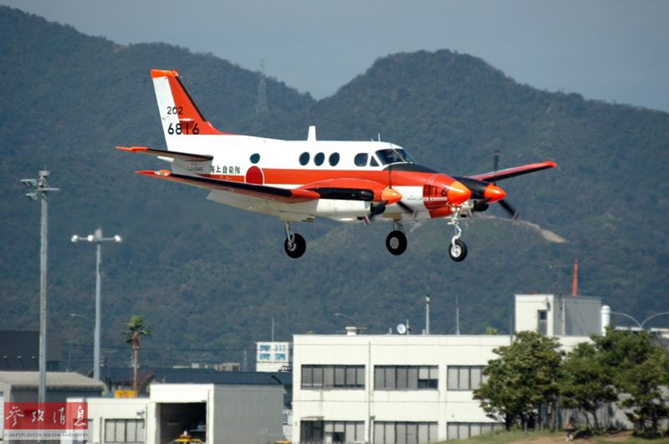 tc-90 king air)双发涡桨飞机