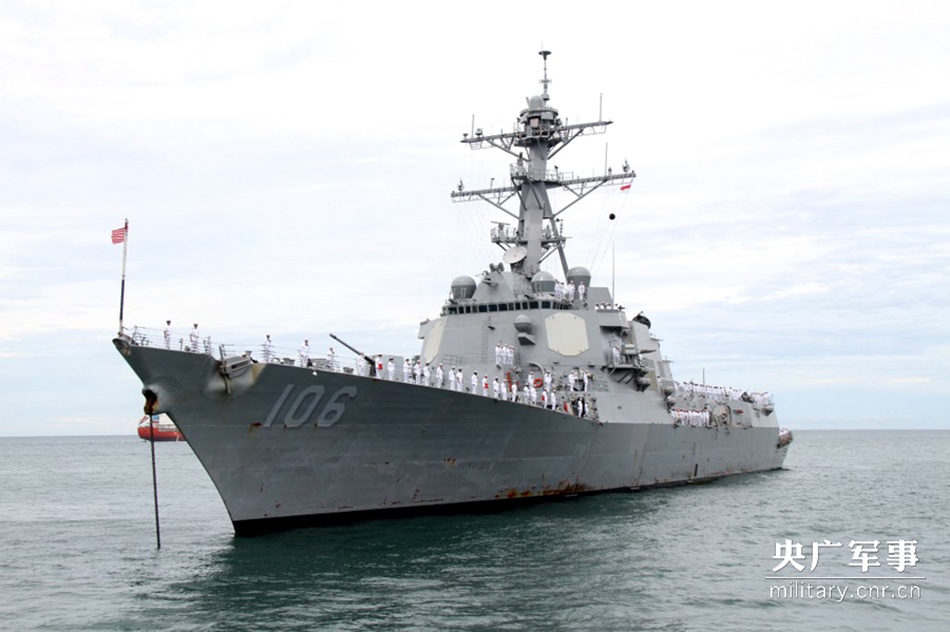 科摩多2016联合演习在印尼巴东开幕16国40多艘舰艇举行阅舰式2