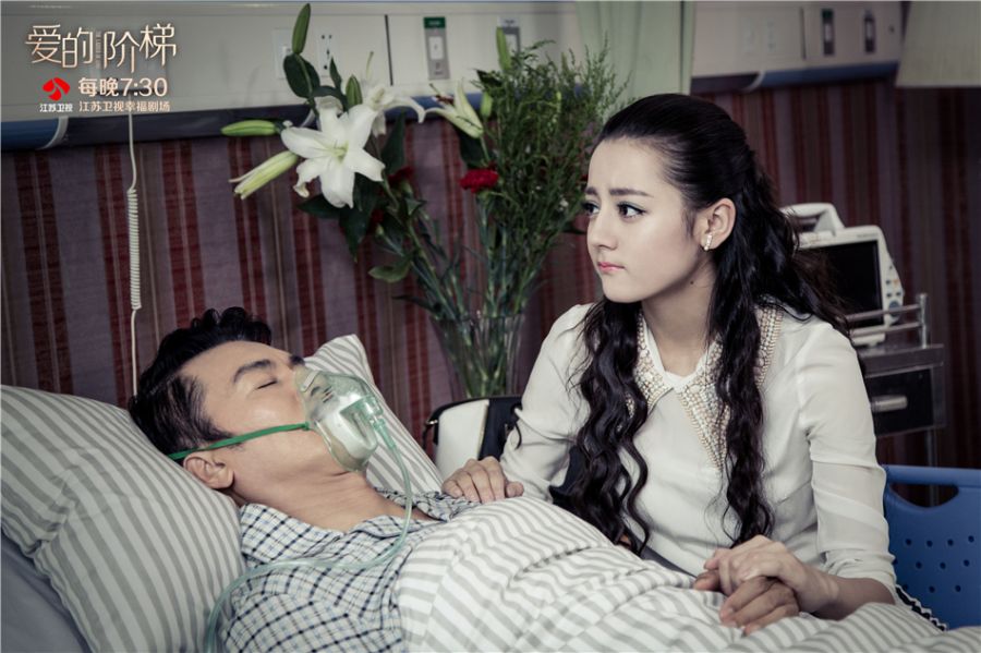 邹廷威,张维娜等联袂出演的错位欲望众虐缺氧电视剧《爱的阶梯》将于