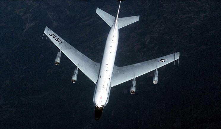 俄高官:美侦察机飞行区甚至禁止俄机进入 他国进入会被击落