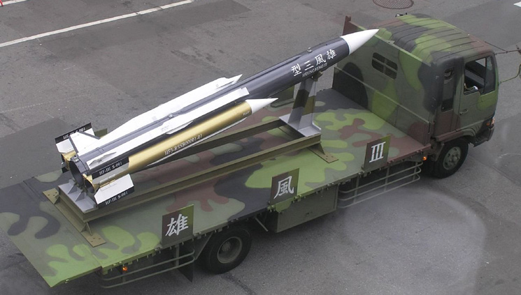 蔡正元:我第一时间披露了"雄风"导弹误射 台军士气掉落海底 (3)