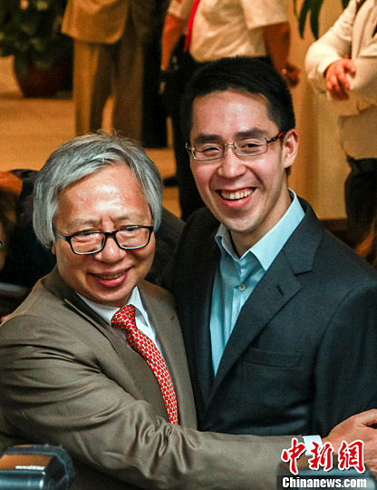 许仕仁贪案明年5月终极上诉 郭炳江千万港元获保释