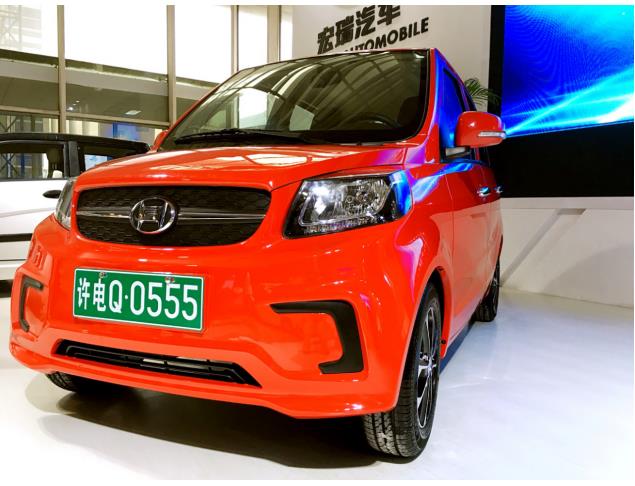 宏瑞汽车根据用户习惯,国内路况及用户需求,全新推出的kingcar微电车