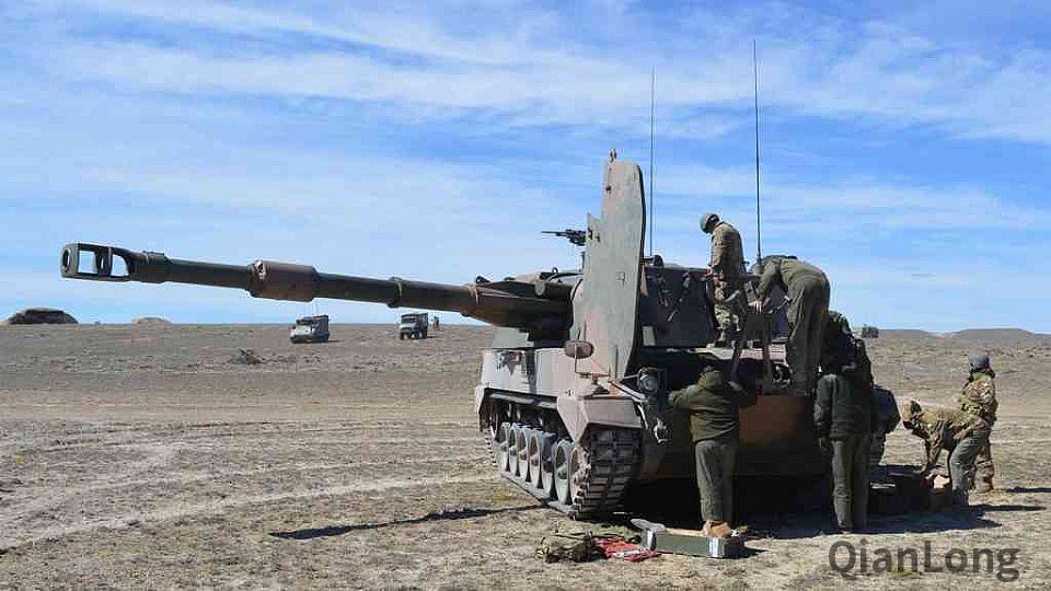 阿根廷陆军炮兵野战训练不仔细看以为是本宁堡美国大兵6