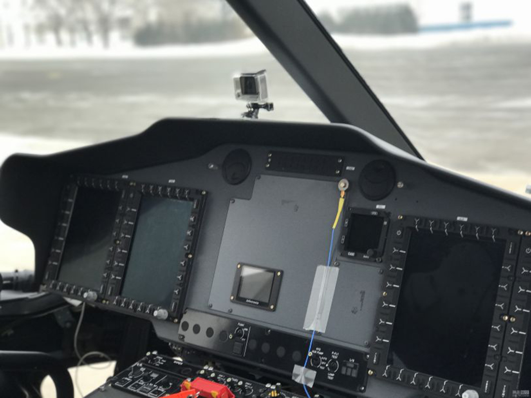 直-15直升机的内部座舱,完全实现了玻璃化.