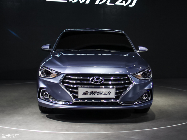 北京现代2017款celesta