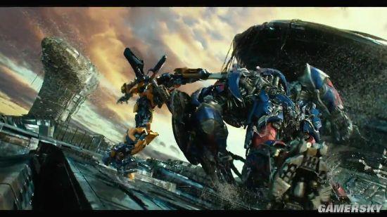 变形金刚5最新预告擎天柱大黄蜂湿身大战