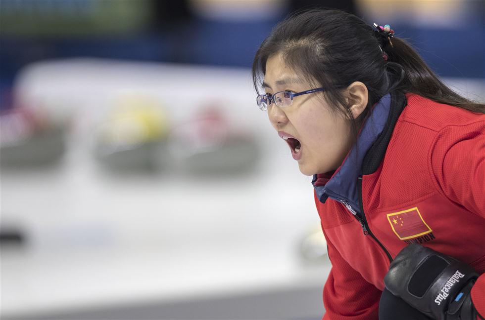 大冬会冰壶女子单循环赛中国队不敌俄罗斯队8