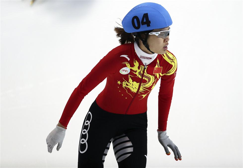 徐爱丽获得短道速滑女子1000米亚军(5)
