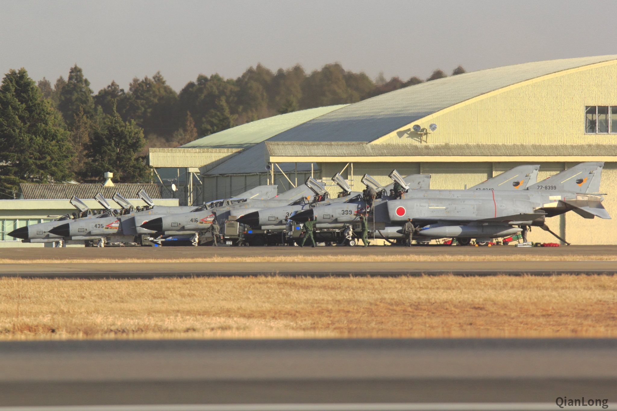 日本航空自卫队的飞行训练侦察机跟着升空参训2