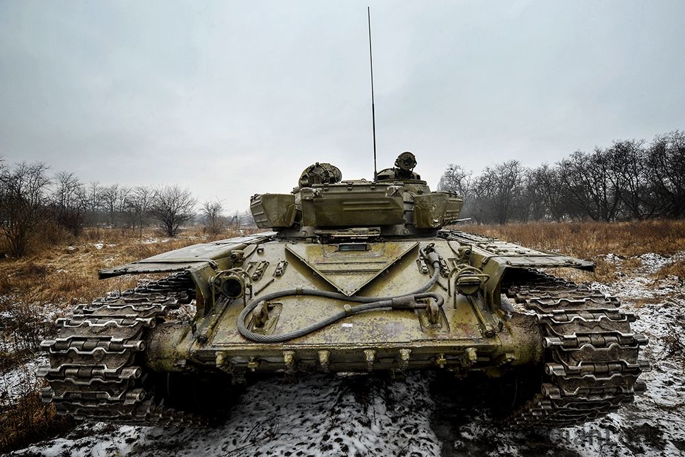 匈牙利陆军冬季训练 t-72m1做主力