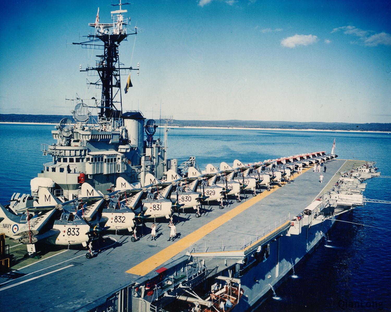 皇家澳大利亚海军墨尔本号航空母舰老照片没打过仗也摔了30多架飞机3