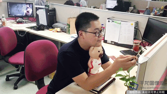 560_317gif 动态图 动图