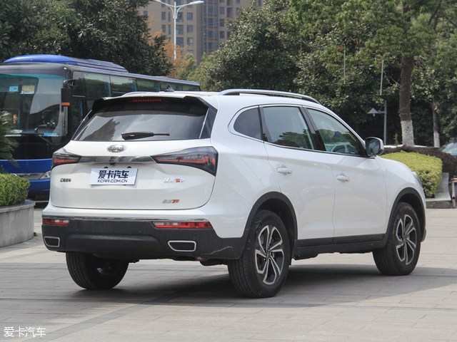 江淮汽车2017款瑞风s7