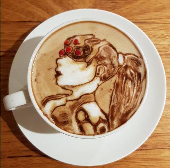 国外星级咖啡师特制守望先锋咖啡拉花