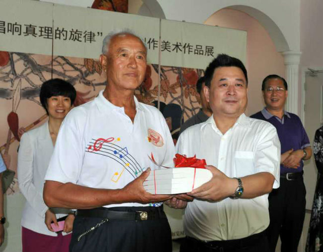 堂上飞歌主题创作美术作品展在北京房山开幕