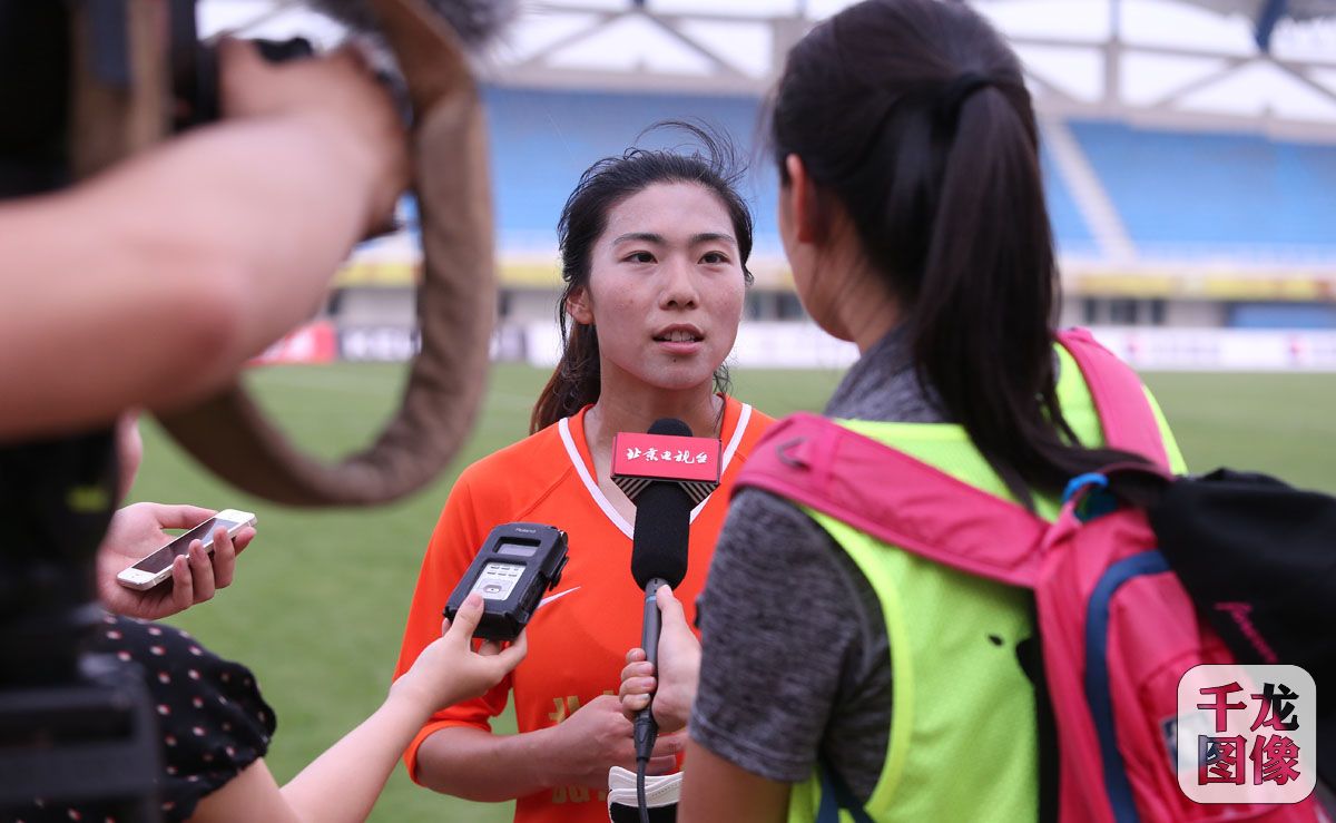 刘英结果在意料之中球队只踢了半场好球4