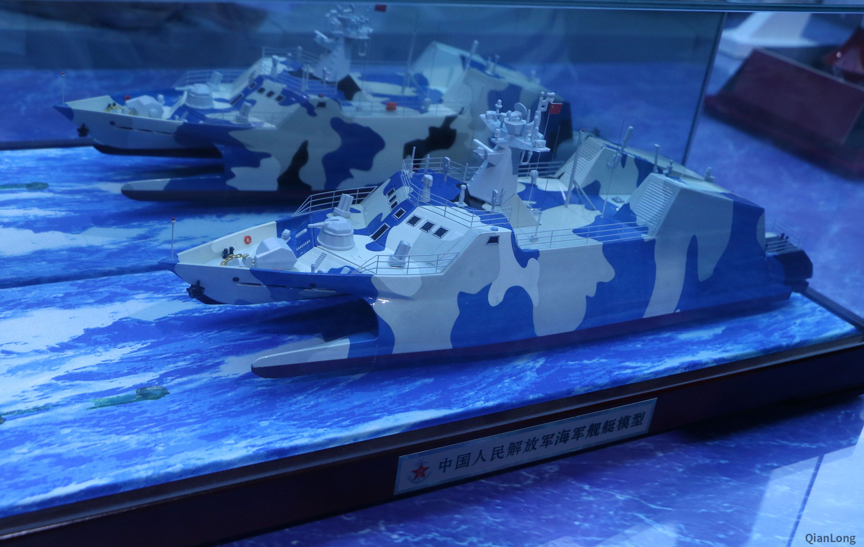 中国海军的022a型导弹艇的模型.