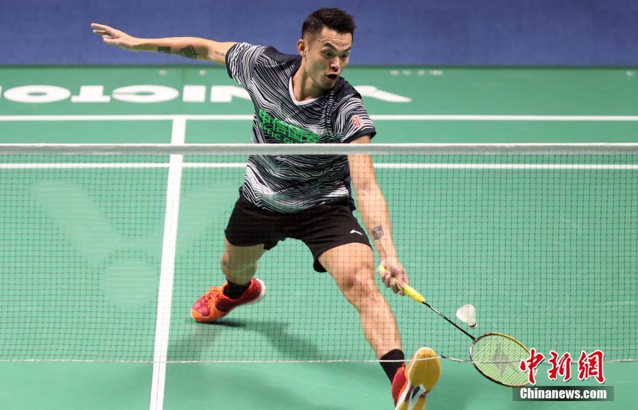 图为北京队林丹在比赛中.中新社记者 张宇 摄