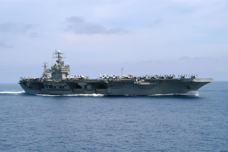 "西奥多·罗斯福"号核动力航空母舰(uss theodore roosevelt cvn-71)