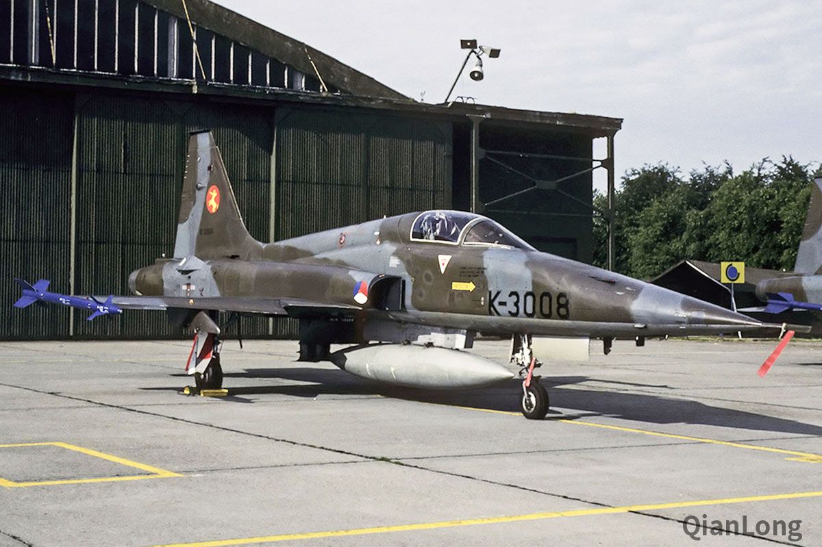 上世纪80年代荷兰空军战斗机美制飞机由加拿大承担制造工作4