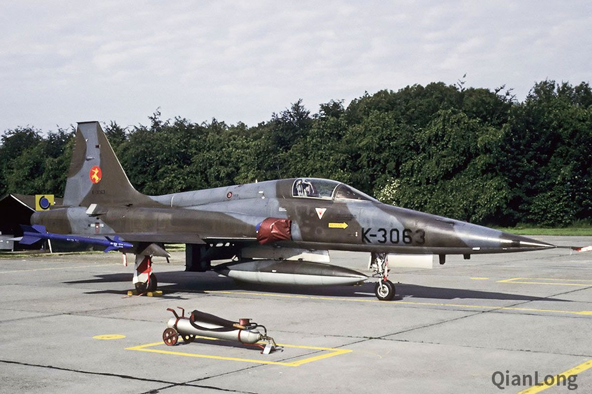 上世纪80年代荷兰空军战斗机美制飞机由加拿大承担制造工作4