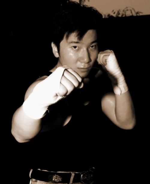 蔡佳龙中国mma征途上的光明使者专访龙fc创始人蔡佳龙