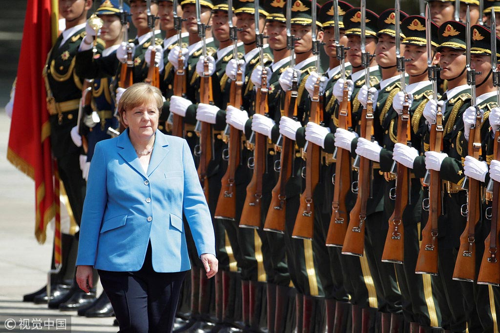 这是默克尔连任德国总理后的首次访华,也是她第11次访华.