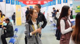 不看身份看业绩 北京自由职业艺术人才首评职称