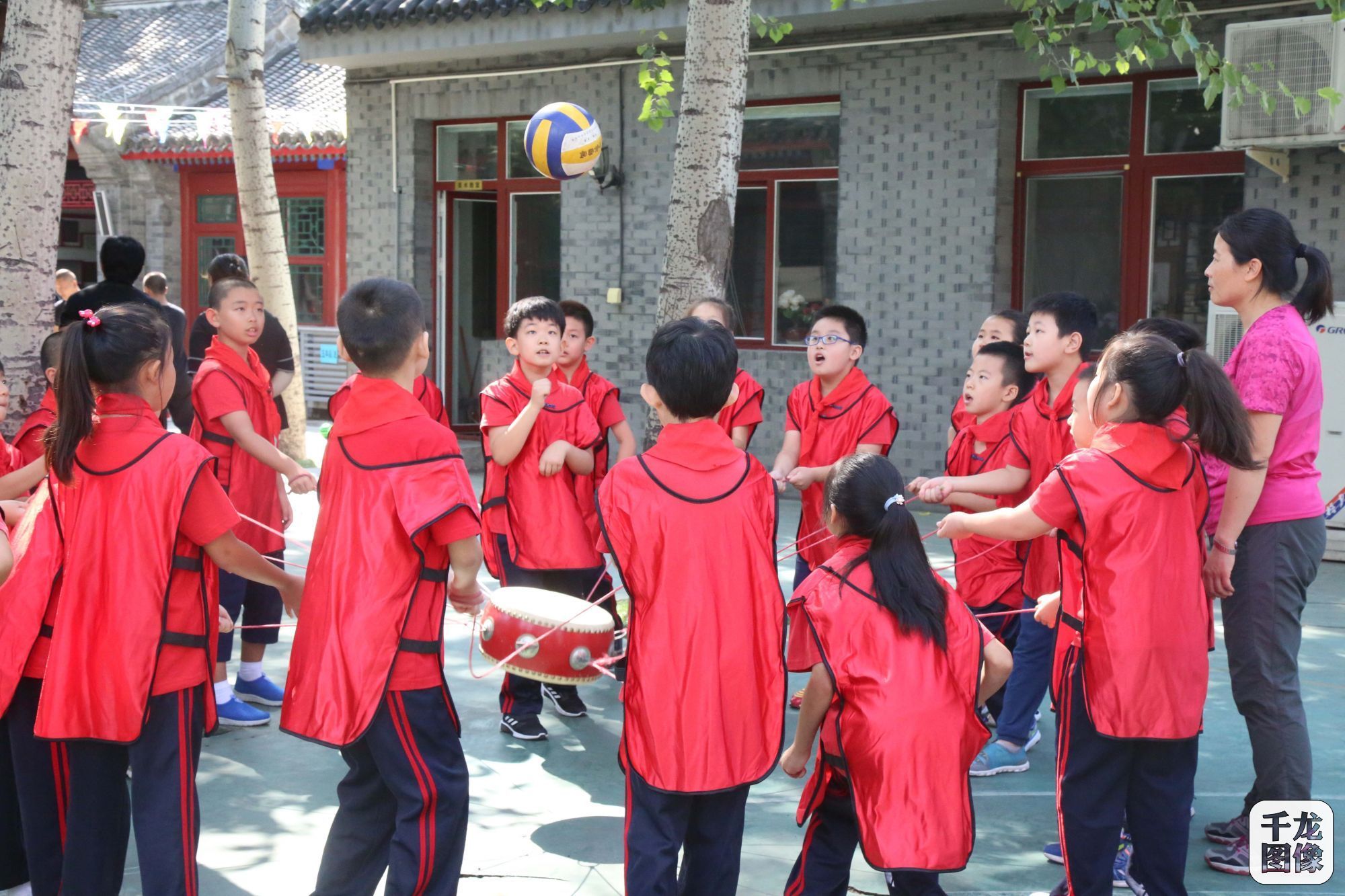 金台书院小学举办特色心育活动主题开学典礼