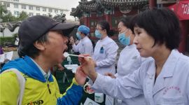 北京多地举办爱牙日义诊活动