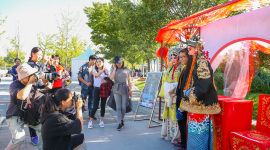 戏曲文化周|北京园博园好戏连台 游客近距离感受戏曲魅力