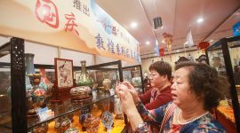 景泰蓝老物件淘宝大集北京珐琅厂“开锣”