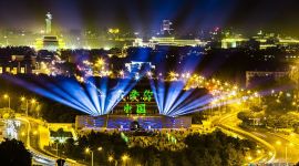 北京图见|永定门城楼国庆灯光秀闪耀京城