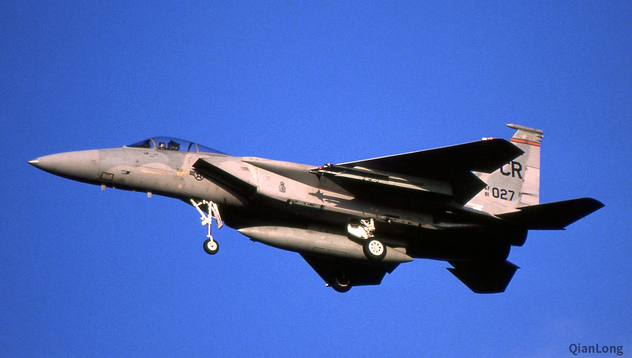 在荷兰训练的美军第32战术战斗机中队冷战结束之后解散5