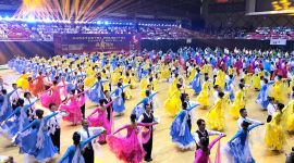 我们的节日·重阳|北京3000名舞者盛装旋舞庆重阳