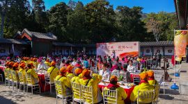 我们的节日·重阳|北京香山公园邀百名榜样游园