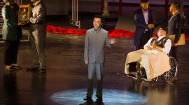 京味舞台轻喜剧《手艺》献礼改革开放40周年