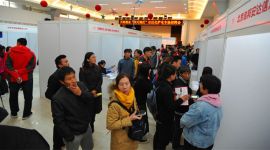 北京50家单位走进“回天地区”招聘就业缓解拥堵